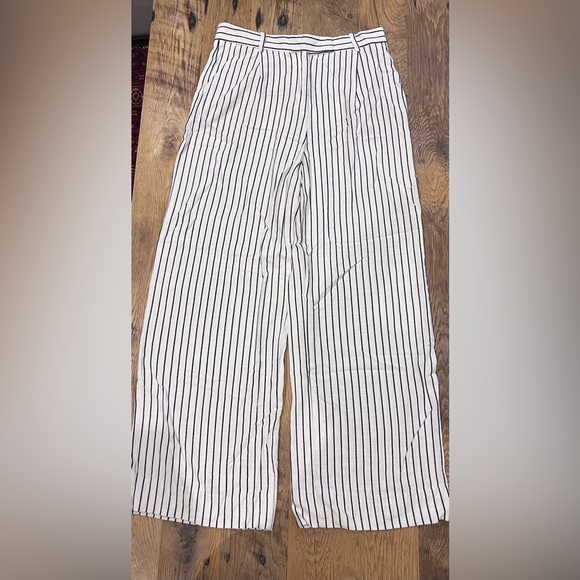 Zara Pants - Zara Striped Trousers
